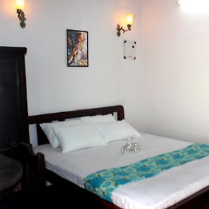 Deluxe Double Room Shower Non AC